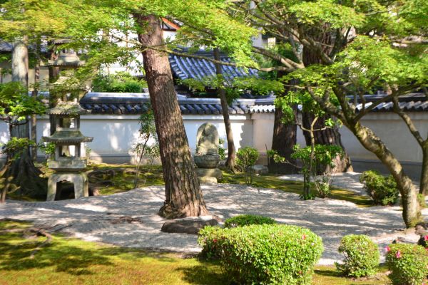 Zen Garden Landscaping in Oconomowoc