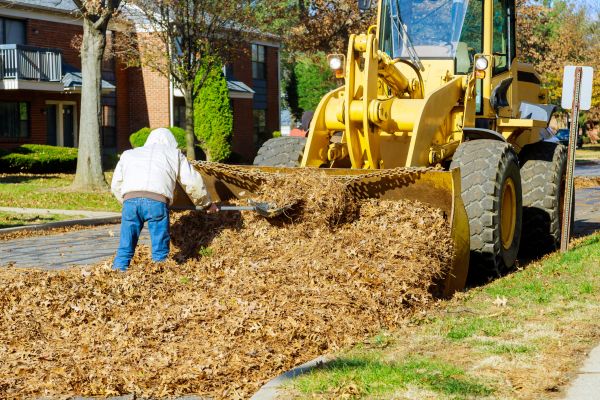 Mulch Hauling in Oconomowoc