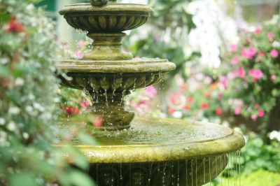 Water Fountain Feature
